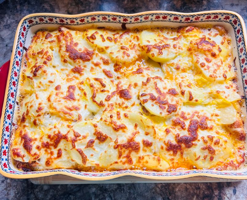 Gratin de pommes de terre et saumon, simple et chic